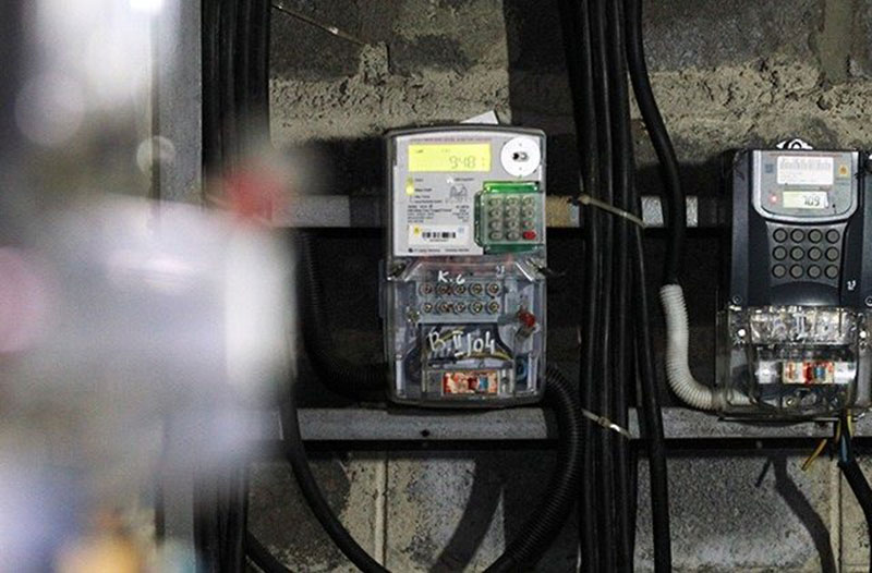 Ilustrasi. Pemerintah merencanakan akan mencabut subsidi listrik untuk para pelanggan 900 Volt Amphere (VA) RTM pada 2020. (DERY RIDWANSAH/JAWAPOS.COM)
