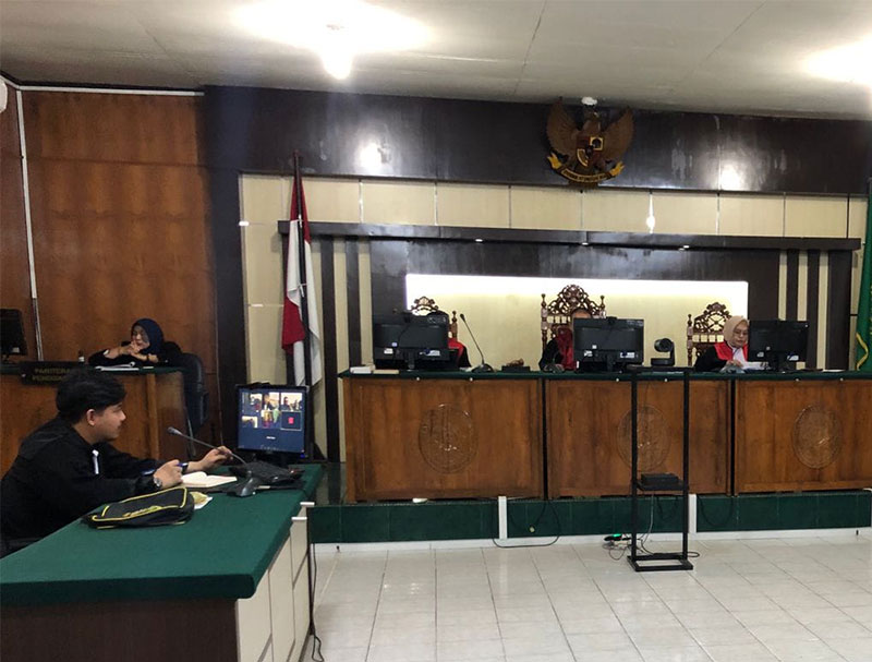 Sidang vonis empat pejabat KPU Bengkalis di PN Pekanbaru pada Senin (23/10/2023).