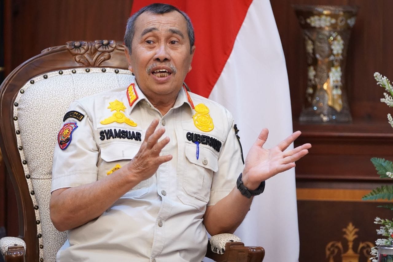 Gubernur Riau Syamsuar