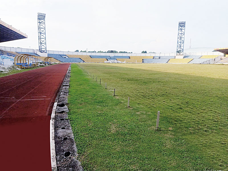 Kondisi rumput Stadion Kaharuddin Nasution Rumbai terlihat subur, Rabu (19/7/2023).