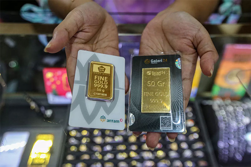 Ilustrasi. Harga emas antam hari ini naik Rp12.000 jadi Rp1.100.000 per gram.