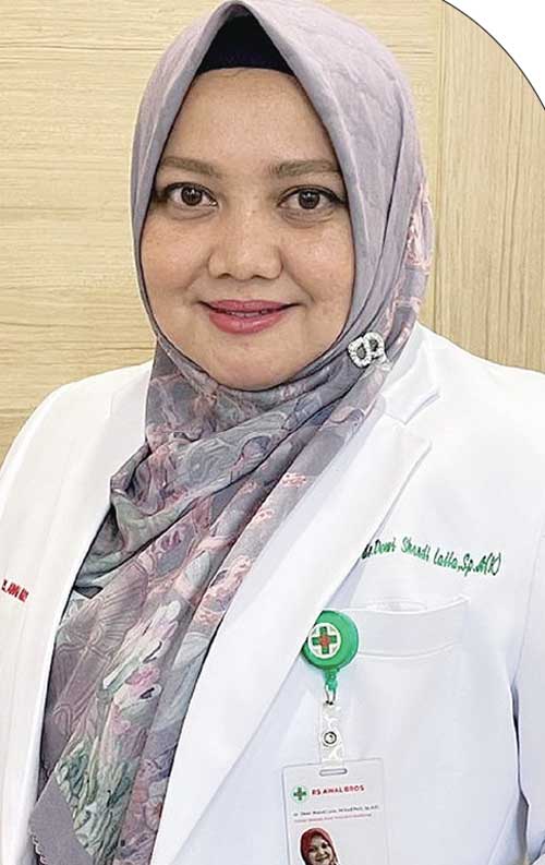 DR DEWI SHANDI LAILA, M KED (PED) SP A (K) Dokter Spesialis Anak Konsultan Jantung Anak RS Awal Bros Pekanbaru.