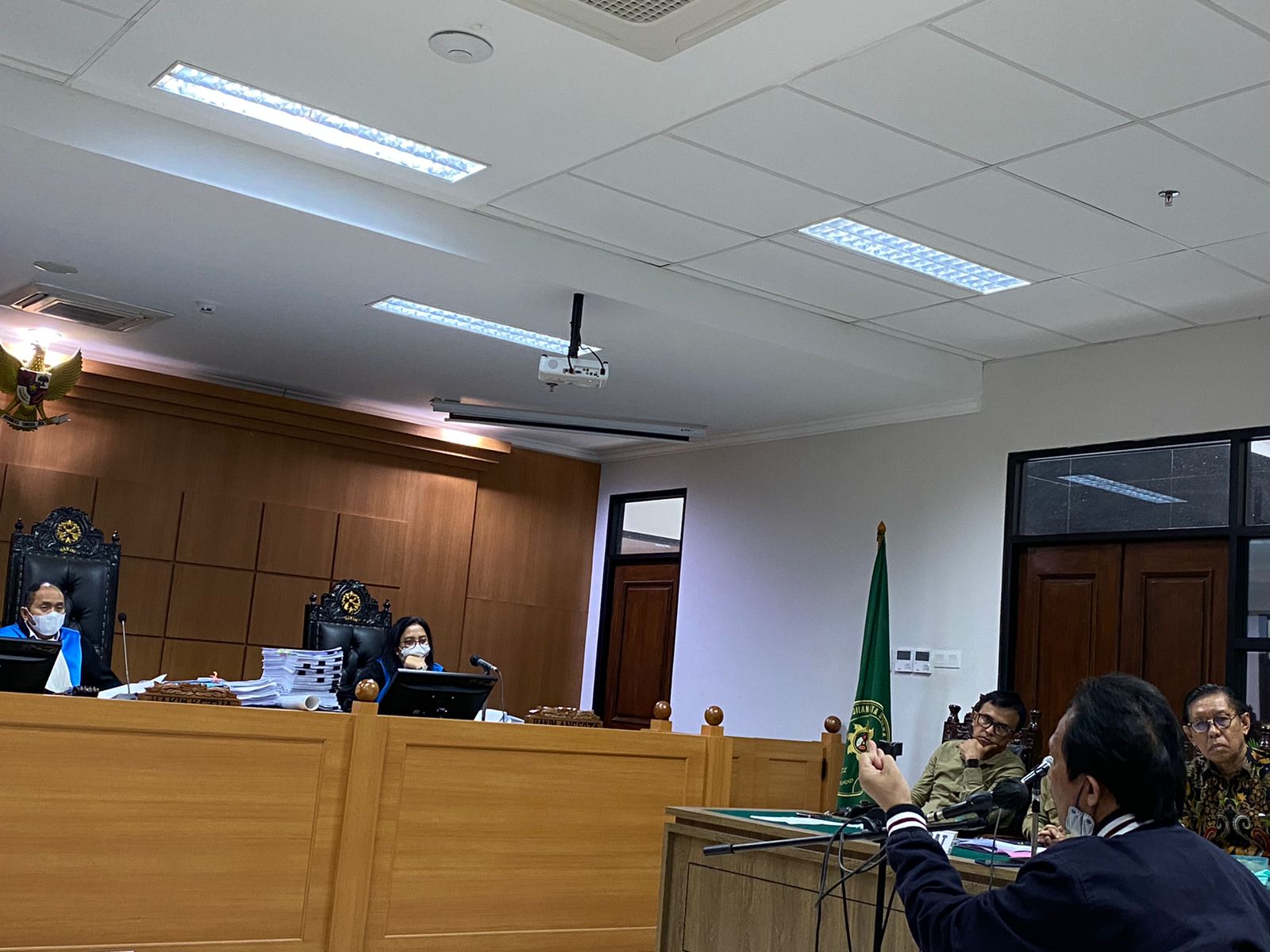 Ahli Kebijakan Kehutanan dari Universitas Gajah Mada (UGM), Prof San Afri Awang saat memberikan keterangan sebagai ahli kehutanan dalam sidang gugatan KHDPK di PTUN Jakarta, Senin (13/2/2023).