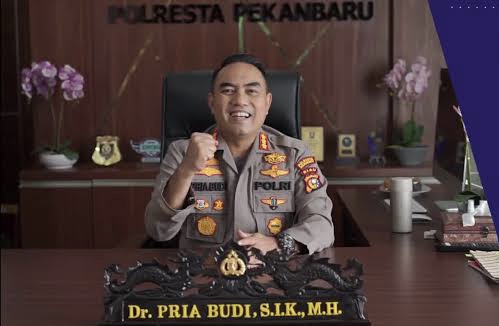 Pria Budi