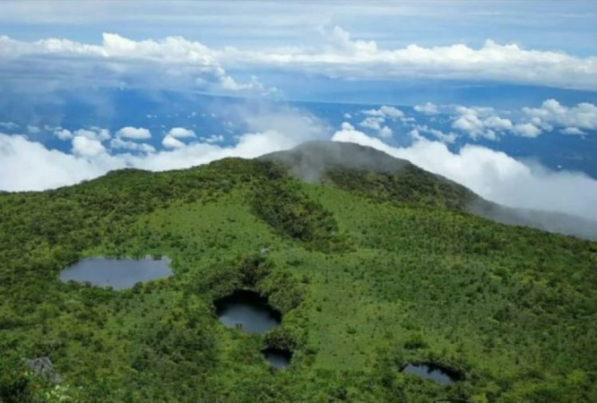 Pesona Gunung Talamau di Pasbar, Sumatera Barat.