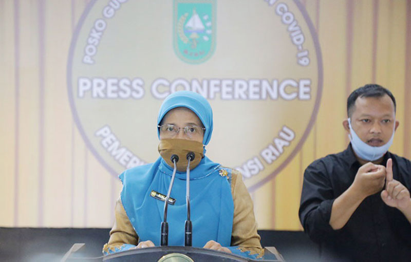 Kepala Dinas Kesehatan Riau Mimi Yuliani Nazir. (DOK RIAU POS)