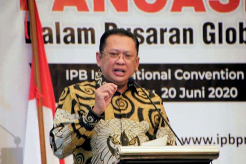 Ketua MPR RI Bambang Soesatyo (Bamsoet) mengapresiasi keberhasilan Kapolri Idham Azis dan bawahannya yang berhasil membawa kembali buronan koruptor Djoko Tjandra. (DOK MPR)