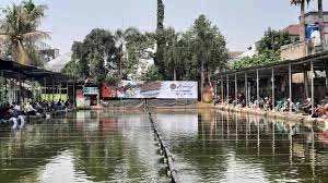 Jurnalis Indonesia Peduli (JIP) menggelar acara Fun Fishing Antara Forum Wartawan untuk memeriahkan HUT RI di Tanah Baru, Depok, Jawa Barat.