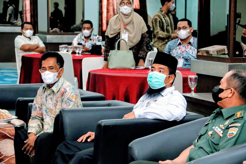 Bupati BengkalisÂ  diwakili Asisten Pemerintahan dan Kesejahteraan Rakyat Setdkab Bengkalis Andris Wasono menghadiri Program Inkubator Karier Batch III di Hotel Grand Elite Pekanbaru, Rabu (18/5/2022) pagi.