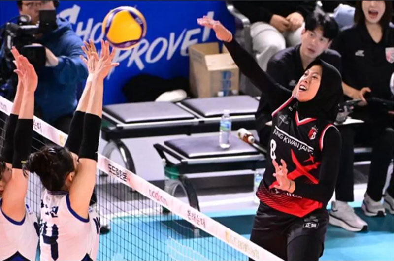 Megawati Hangestri Saat Melakoni Laga Bersama Jung Kwan Jang Red Spark di Liga Korea Selatan.