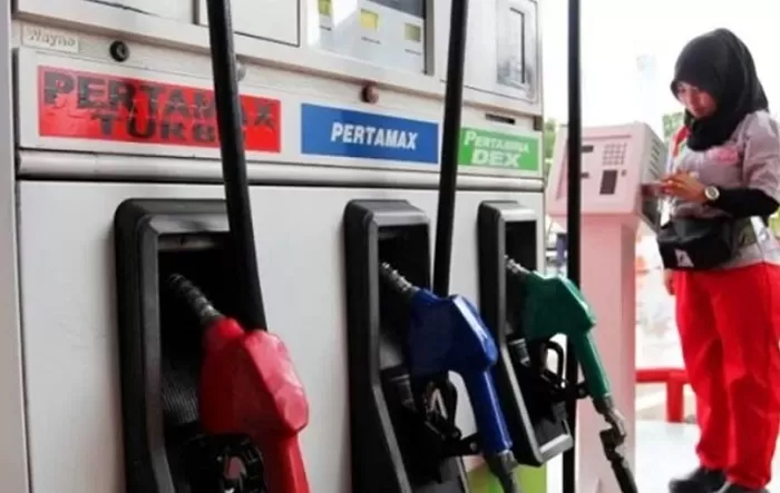 PT Pertamina (Persero) melakukan pembaharuan harga bahan bakar minyak (BBM) nonsubsidi per 1 Mei 2023.