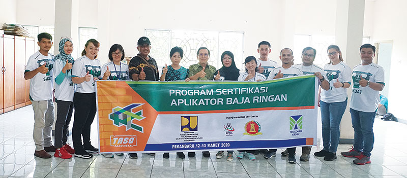 PT Tatalogam Lestari melaksanakan Program Sertifikasi Aplikator Baja Ringan kepada tenaga tukang baja ringan yang ada Kota Pekanbaru, Provinsi Riau.(PT TATALOGAM LESTARI FOR RIAUPOS.CO)