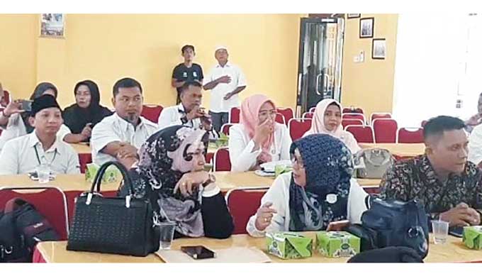 Sejumlah Kepala SMA dan SMP se-Kota Dumai serta pihak kelurahan mengikuti sosialisasi pra-PPDB, Rabu (24/5/2023).