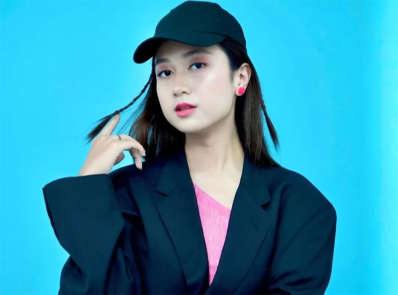 Salsabila Zahra mengatakan ada dua artis yang paling diidolakannya di dunia hiburan Tanah Air.