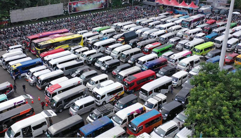 Kendaraan travel gelap yang ditindak Polda Metro Jaya. (HUMAS POLDA METRO JAYA)