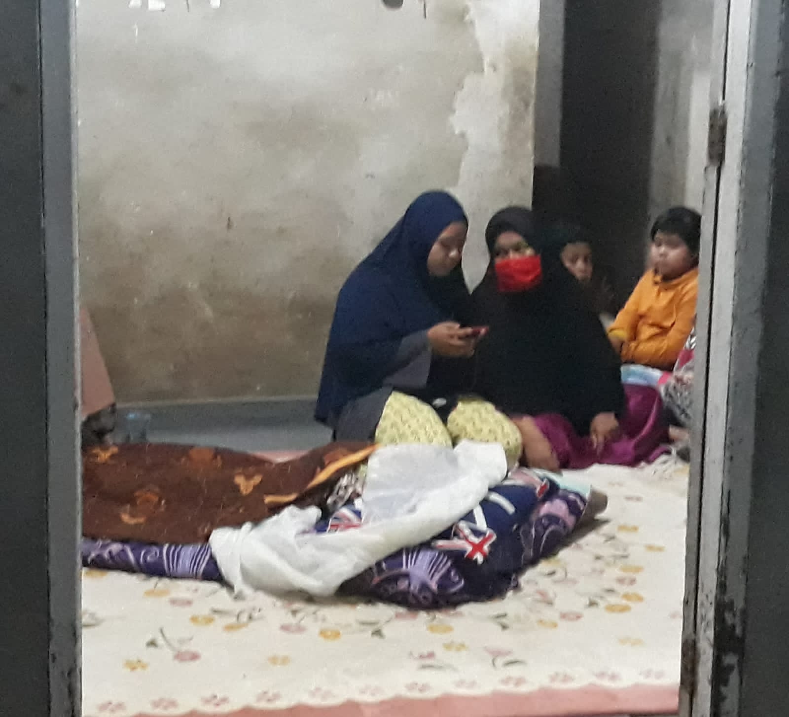 Jasad korban saat disemayamkan di kediamannya di Jalan Gaya Baru, Kelurahan Duri Timur, Kecamatan Mandau, sebelum dibawa ke  Sumatera Barat, Rabu (2/2/2022).