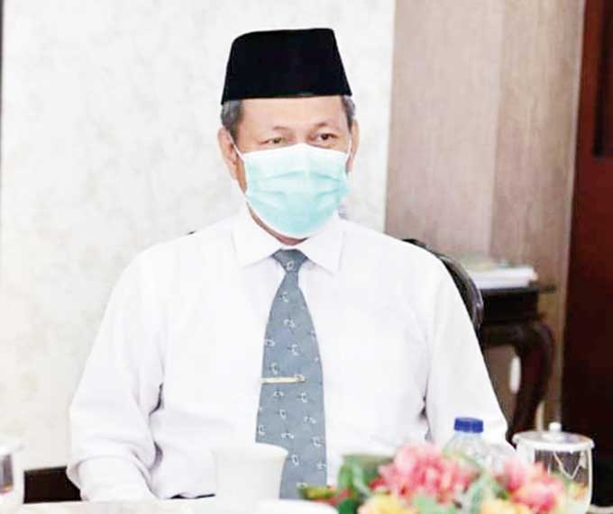 Plt Kepala Dinas Kesehatan Riau Masrul Kasmy