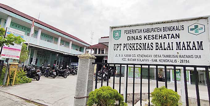 Pimpinan Puskesmas Balai Makam melakukan penggalangan komitmen bersama Puskesmas Sebangar di Gedung Serbaguna Lantai II, Kantor Camat Bathin Solapan, Senin (13/3/2023).