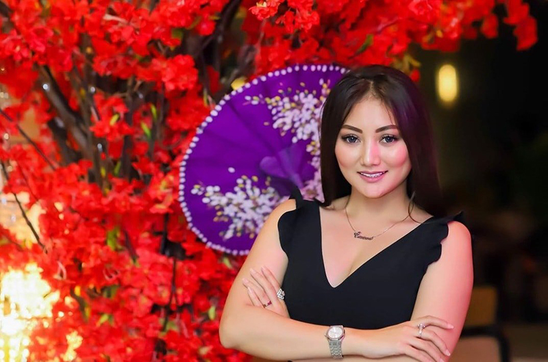 Sassha Carissa, diduga terjerat prostitusi artis. (DAILYSIA)