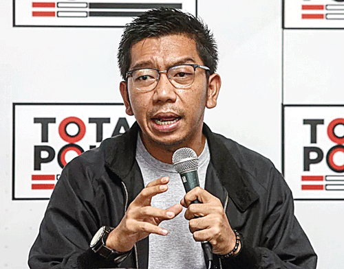 KURNIA RAMADHANA, Peneliti Indonesia Corruption Watch