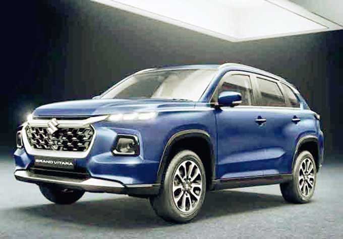 Banyak kejutan yang ditampilkan Suzuki untuk Grand Vitara, di antaranya adanya sunroof, kamera 360, serta future cruise control yang sudah bisa dipesan.