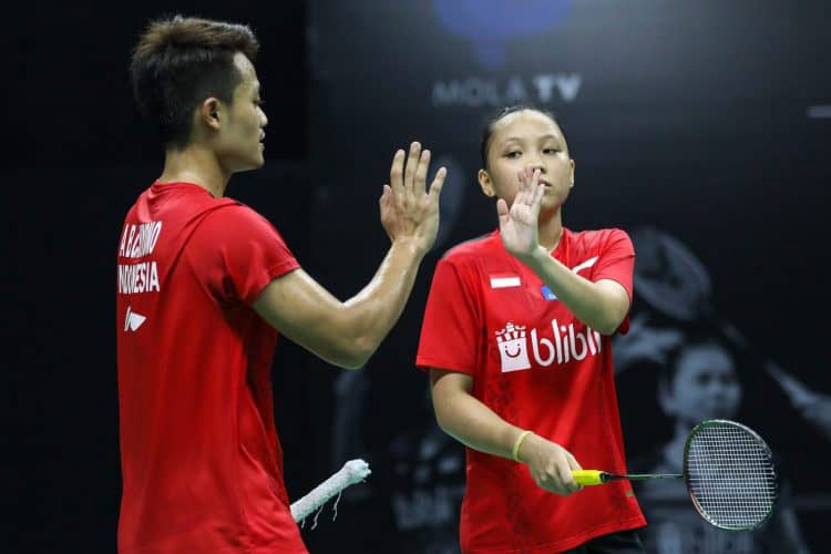 Ganda campuran Akbar Bintang Cahyono/Winny Oktavina Kandow lolos ke semifinal Mola TV PBSI Home Tournament 2020. (NAFIELAH MAHMUDAH/PP PBSI)