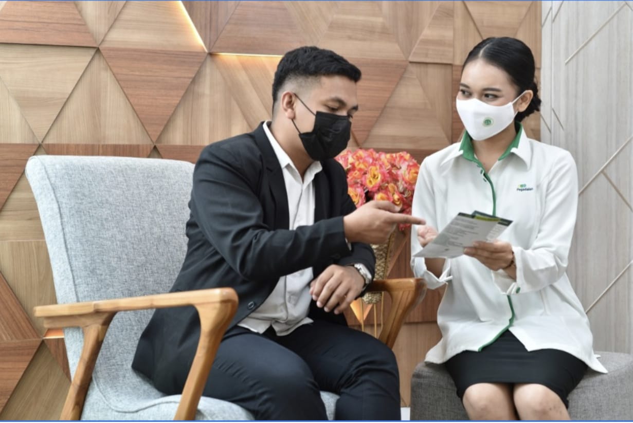 Ilustrasi, Pelayanan Pegadaian.