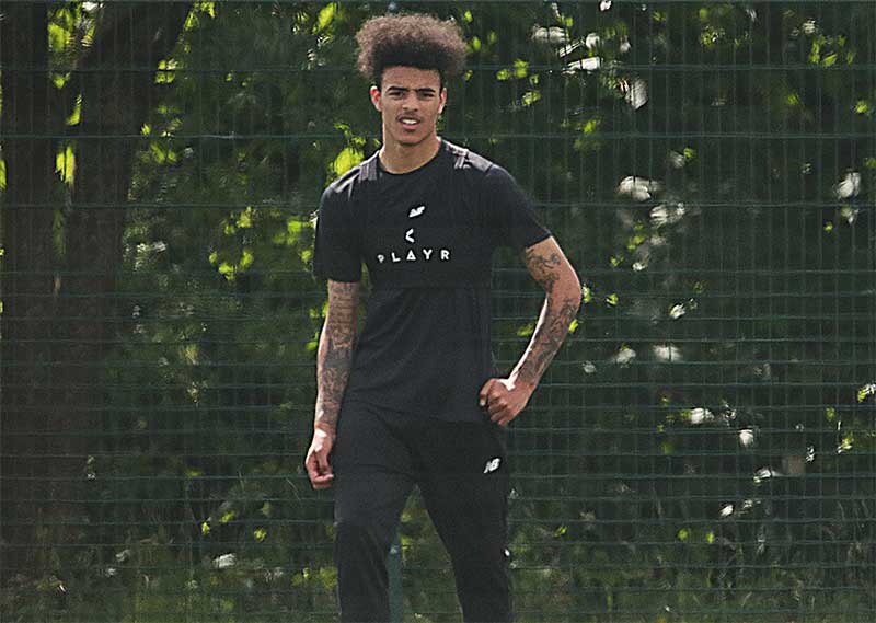 Mason Greenwood ketika berlatih di Carrington akhir pekan lalu (23/6).