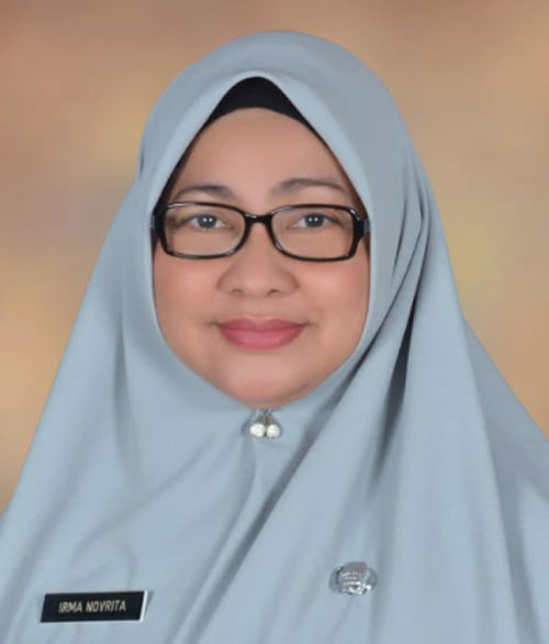 Kepala Disdukcapil Kota Pekanbaru Irma Novrita