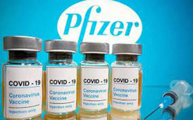 Vaksin Covid-19 bikinan Pfizer.