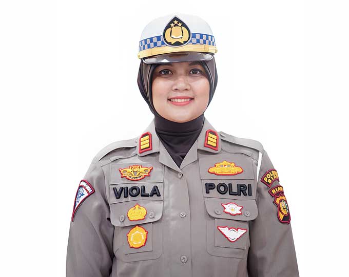 AKP Viola Dwi Anggraini SIK (Kasat Lantas Polres Siak)