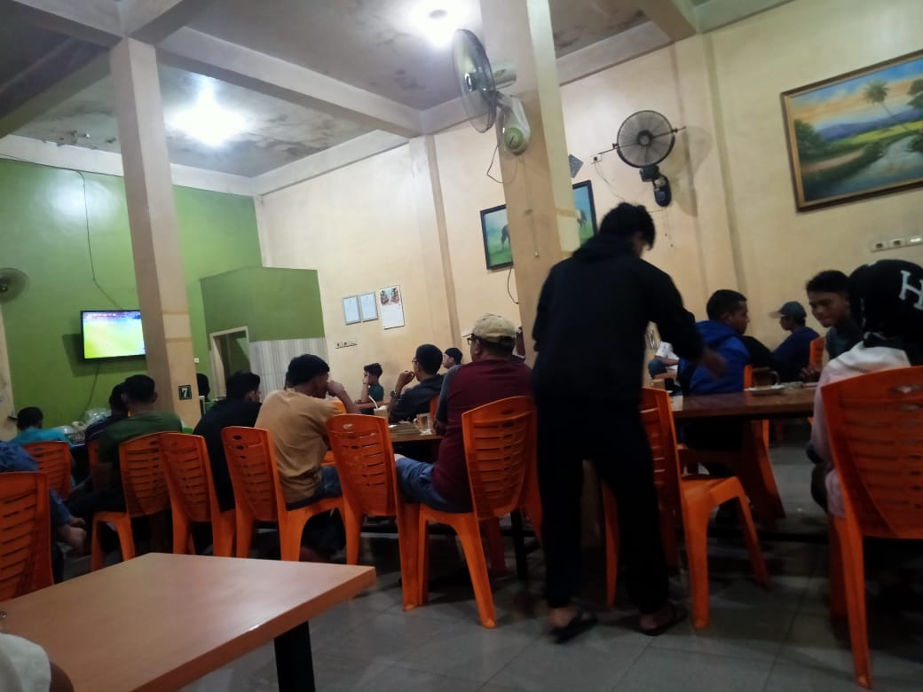 Kedai Kopi Bang Yos di Tembilahan, Inhil.