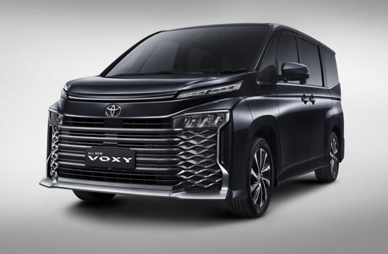 Tampang All New Toyota Voxy.