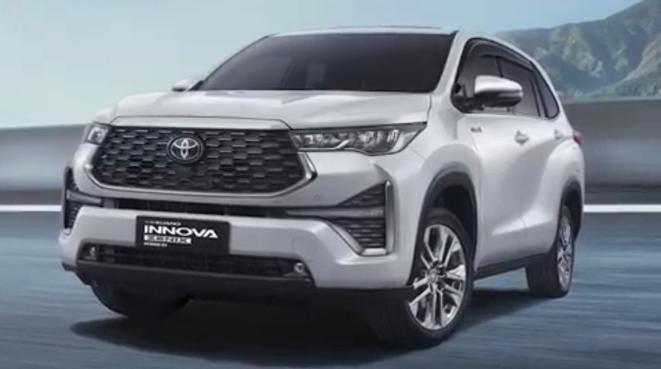 All New Toyota Innova Zenix.