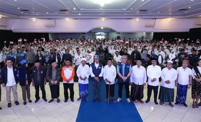 Capres dari Koalisi Perubahan untuk Persatuan Anies Baswedan meminta para relawannya di Jember, Jawa Timur, untuk total bergerak.