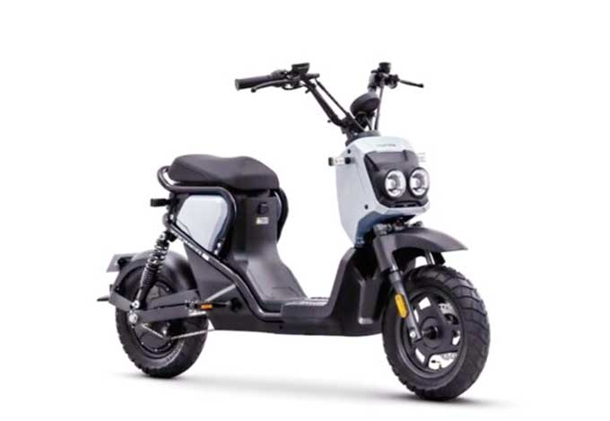 Honda merilis tiga motor listrik, satu di antaranya Zoomer e.