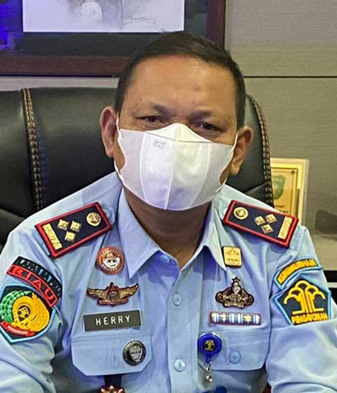 Kepala Lembaga Pemasyarakatan (Lapas) Kelas IIA Pekanbaru, Herry Suhasmin