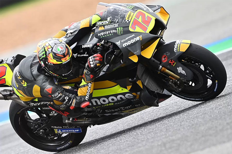 Marco Bezzecchi menjadi yang tercepat di FP1 MotoGP Inggris 2023.