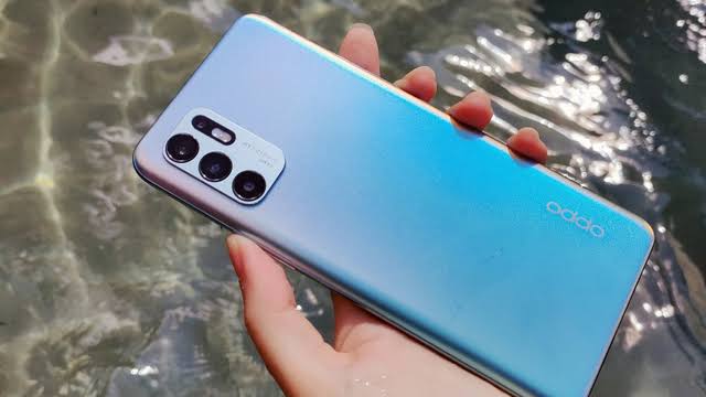 OPPO RENO 6
