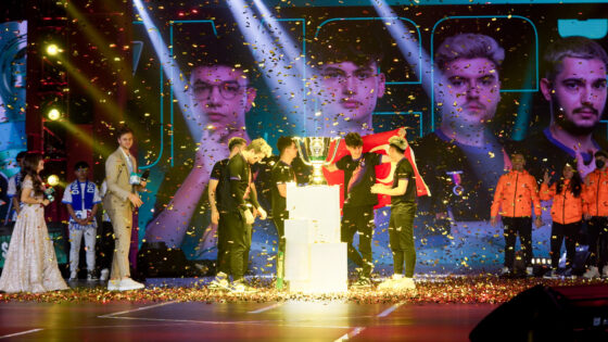 Tim dari Turki S2G E-Sports menjuarai turnamen PMGC 2022.