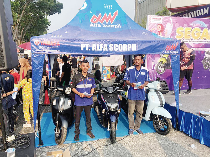 PT Alfa Scorpii Pekanbaru menggelar kegiatan Senam Bersama Gear di Jalan Jenderal Sudirman tepatnya di kegiatan Car Free Day Pekanbaru dan menghadirkan banyak promo untuk masyarakat, Ahad (15/10/2023).