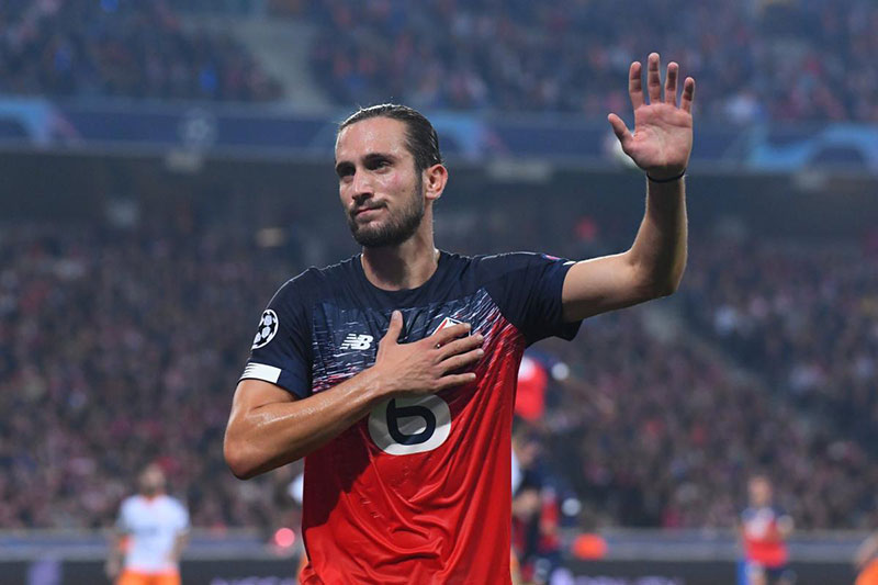 Yusuf Yazici, bisa menjadi buruan raksasa Eropa setelah melakukan dua kali hattrick di Liga Europa musim ini. (AFP/MIRROR)