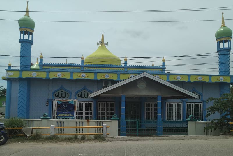 Masjid Baiturrahman Jalan Budi Kemuliaan Kecamatan Dumai Barat  menjadi salah satu masjid tertua di Kota Dumai. Foto diambil beberapa hari lalu. (HASANAL BULKIAH/ RIAU POS)