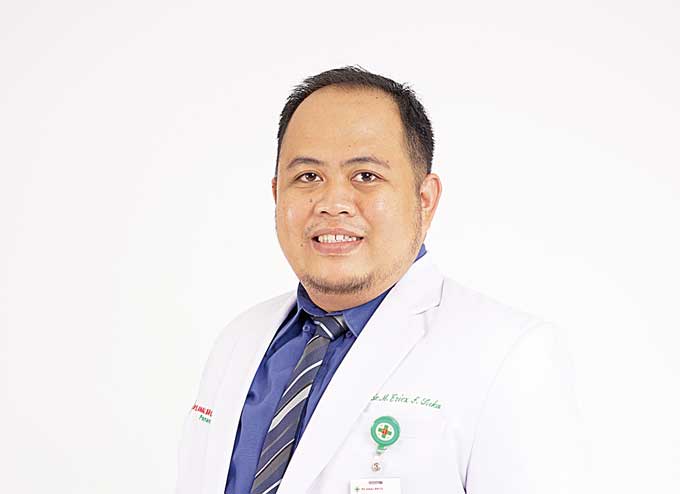 dr. Anton Purnomo, SpPD (Dokter Spesialis Penyakit Dalam Rumah Sakit Awal Bros