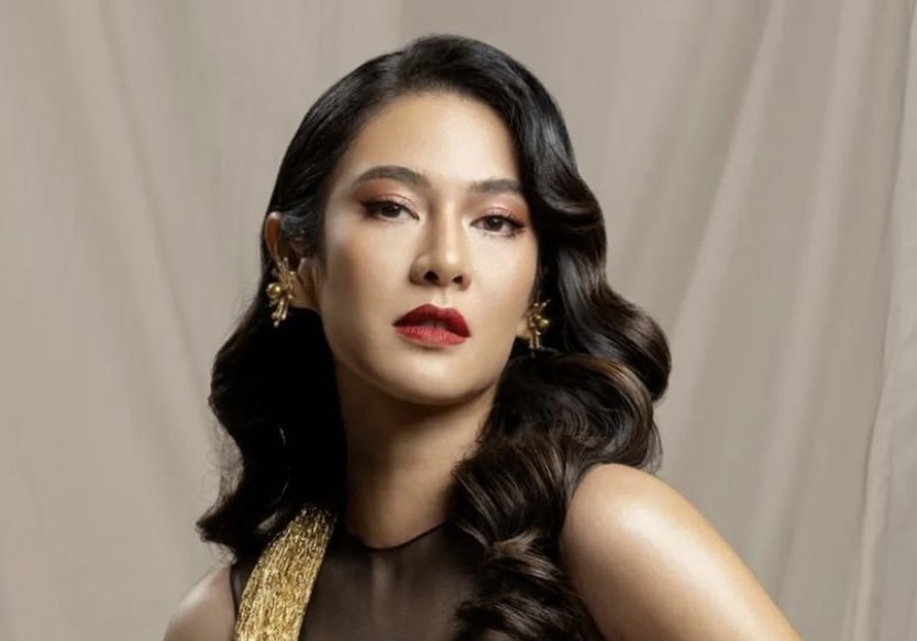 Ilustrasi, bibir berlipstik.