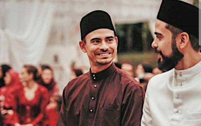 Potret kenangan Adam Sinclair bersama sang kakak, mendiang Ashraf Sinclair. Foto: Instagram