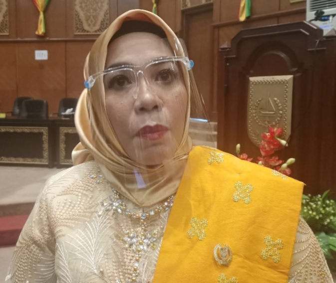 Anggota DPRD Riau Yanti Komala Sari.(AFIAT ANANDA/RIAUPOS.CO)