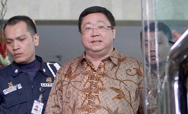 Robert Tantular. (JPG)