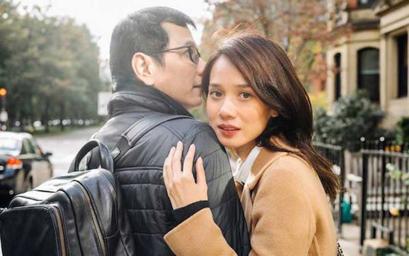 Presiden Joko Widodo (Jokowi) yang langsung menyerahkan 10 nama calon pimpinan Komisi Pemberantasan Korupsi (KPK) kepada DPR RI pada Rabu (4/9). Sikap itu langsung menuai kritik dari ICW. (Dery/JawaPos.com)