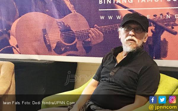 Iwan Fals.